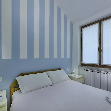 Cosy In Βαρένα