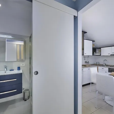 Cosy In Βαρένα